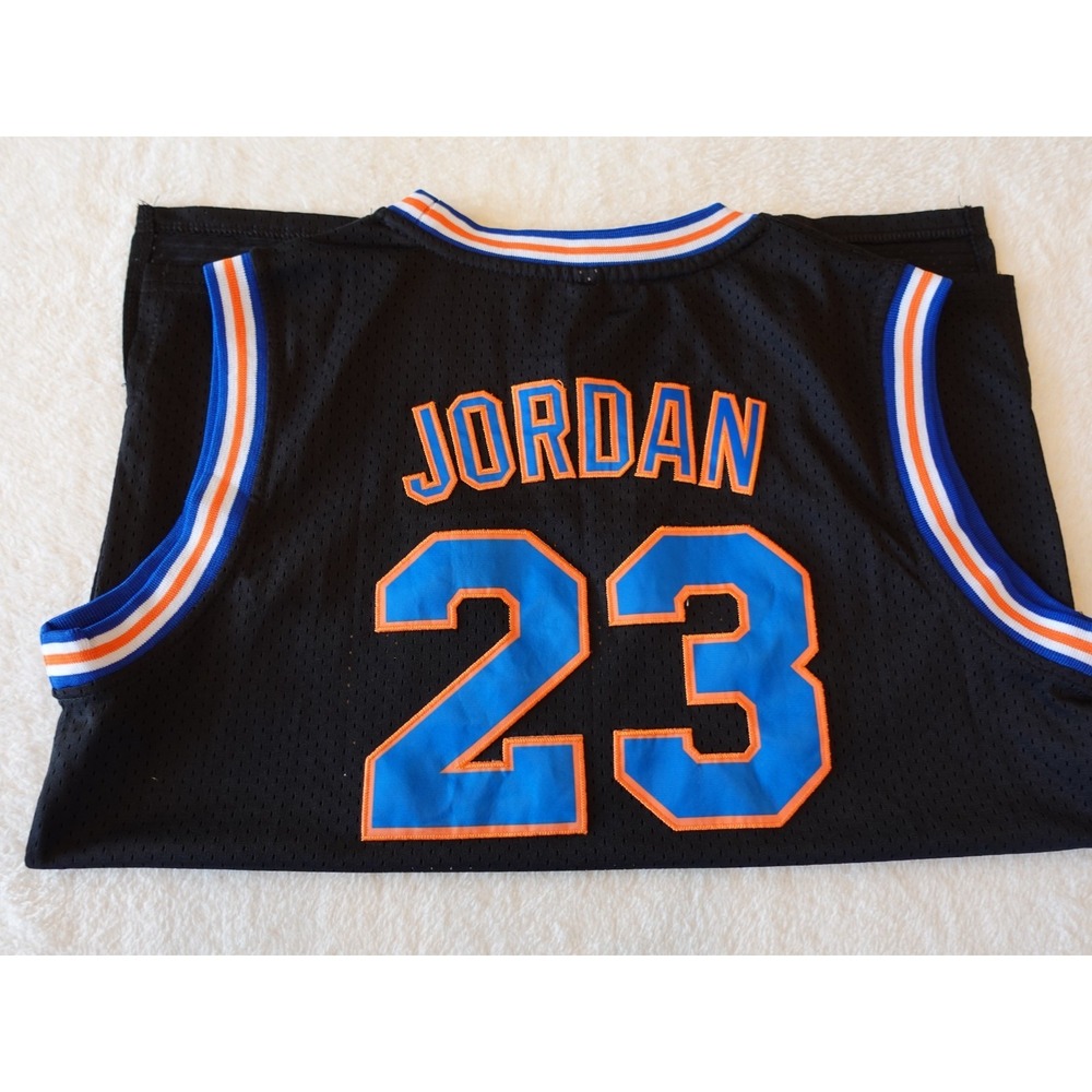 Vintage Michael Jordan Space Jam Tune Squad Black Jersey Stitched Kids XL 23 - Picture 13 of 13